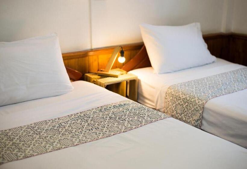 غرفة قياسية, Cold River