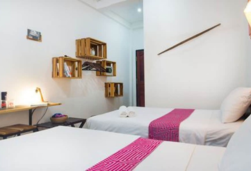 غرفة قياسية, Cold River