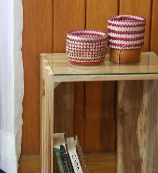 غرفة قياسية مزوَّدة بشُرفة, Cold River