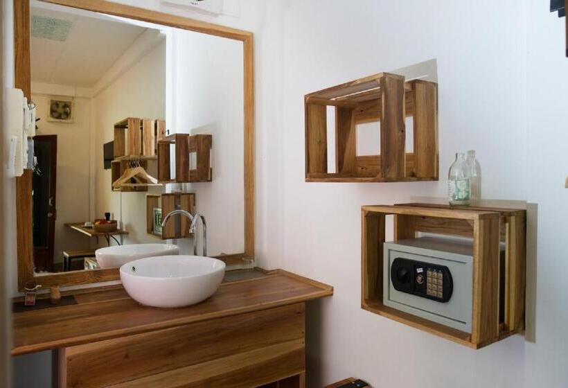 غرفة ديلوكس مزودة بشرفة, Cold River