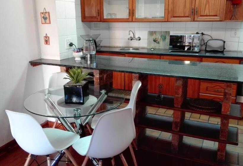 标准间, House On York