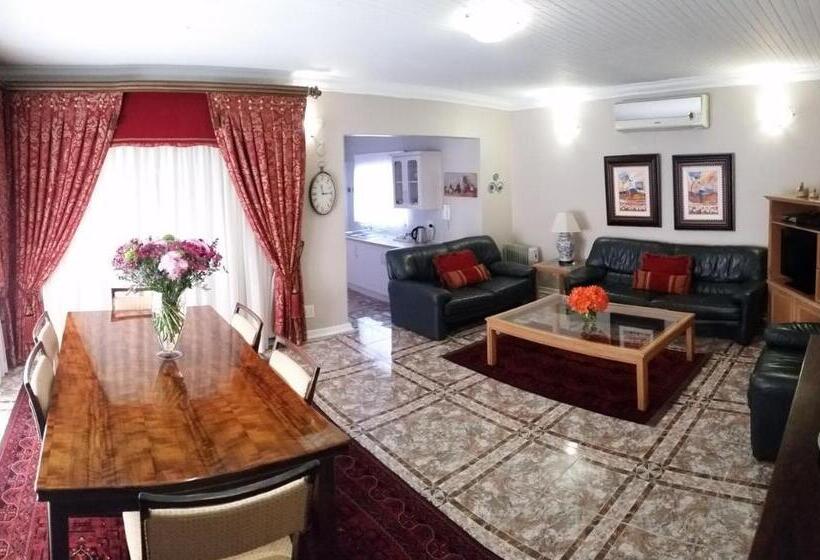 带1个卧室的公寓, Royal Ridge Guest House