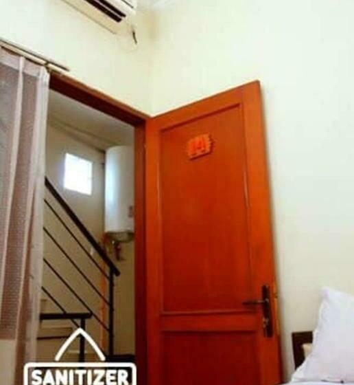 Standard Szoba Megosztott Fürdővel, Unique Guesthouse