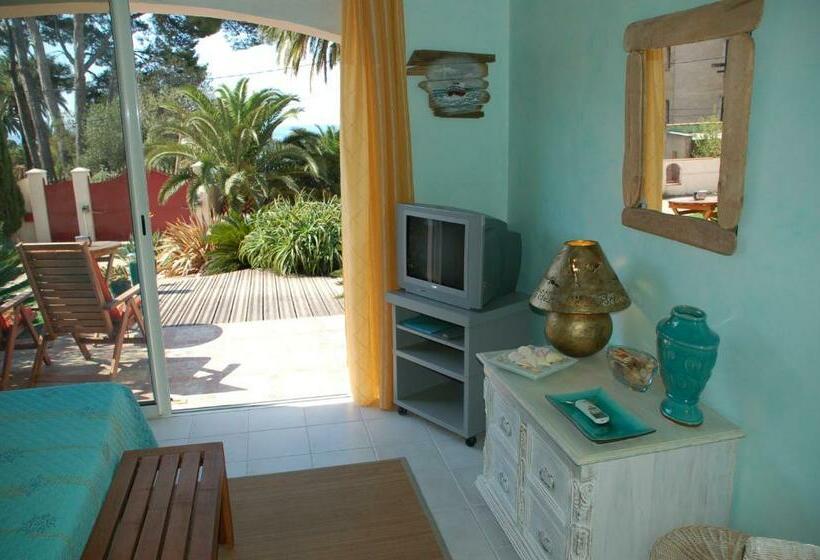 スタンダードルーム, B&b Val D Azur