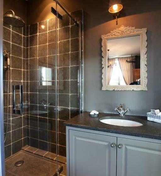 带大床的标准间, Château De Planchevienne