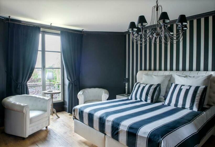 Номер Deluxe Вид на Сад, Château De Planchevienne