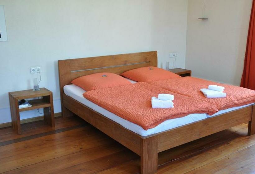 Quarto deluxe, Gästehaus Stuttgart36