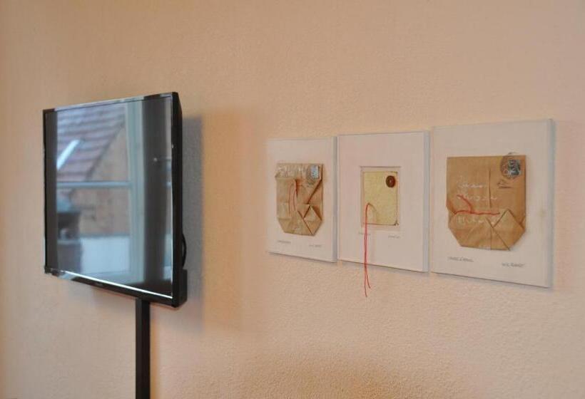 Quarto Standard Banheira Exterior, Gästehaus Stuttgart36