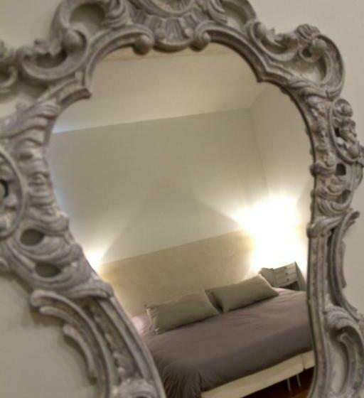 Deluxerum King Size Säng, La Rivayne