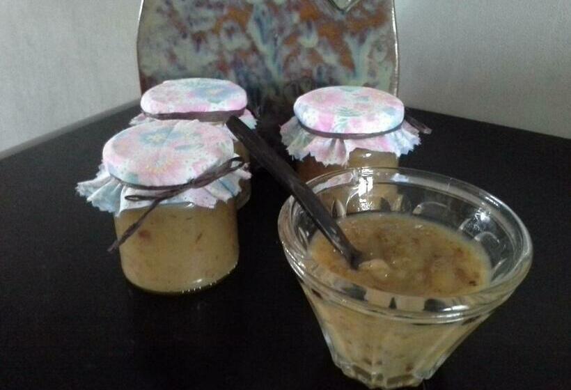 Номер Стандарт, Le Logis Du Four