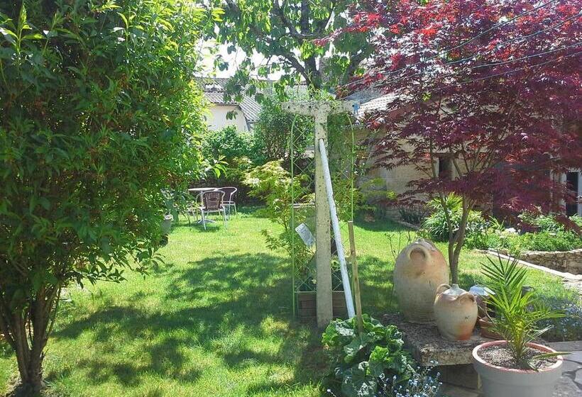 Номер Стандарт Трехместный, Le Logis Du Four