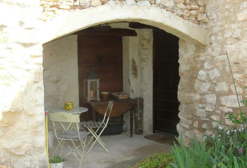 テラス付きスタンダードルーム, Le Mas De La Chérine