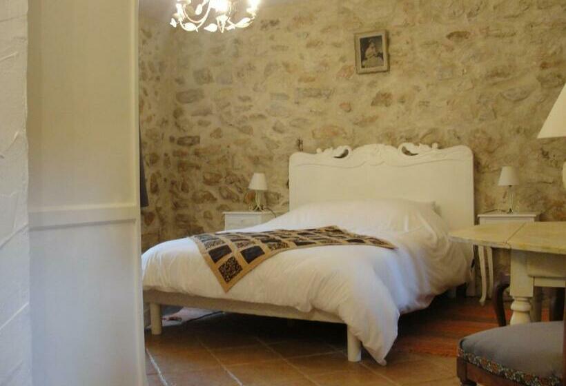 Номер Стандарт с Террасой, Le Mas De La Chérine