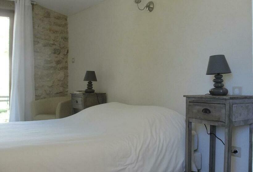 Номер Стандарт с Террасой, Le Mas De La Chérine