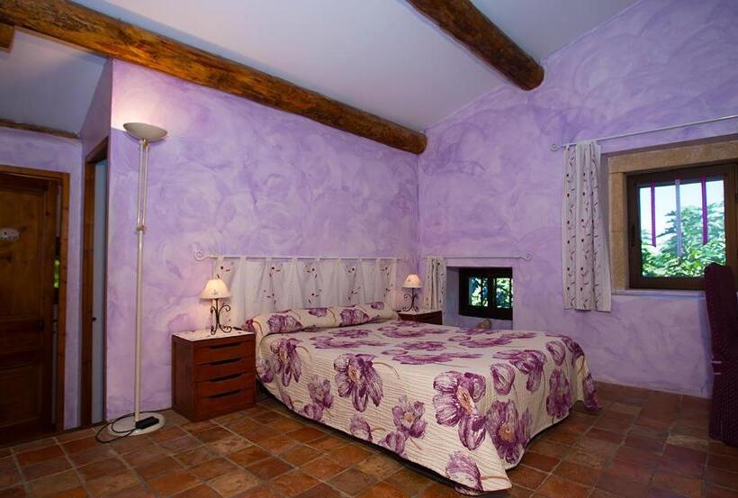 غرفة قياسية مع حمام خارجي, Maison D Hôtes Lou Geneste