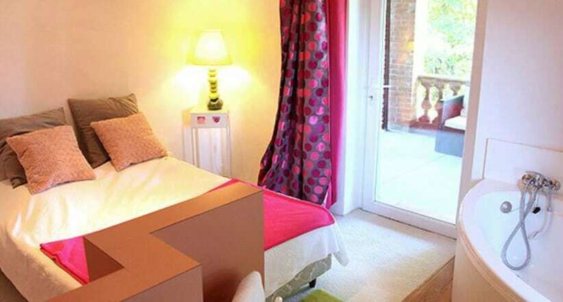 スタンダードルーム, Mas Moise