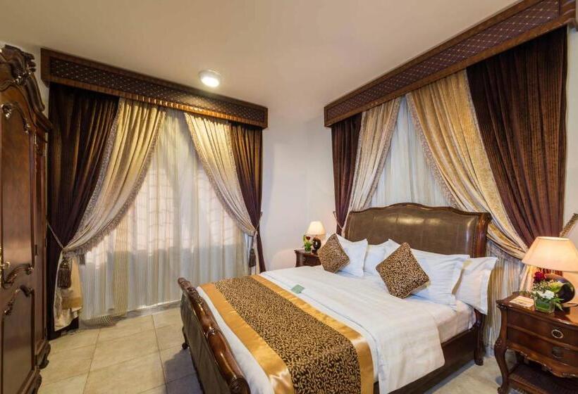 别墅: 1间卧室带游泳池, Boudl Al Nakheel