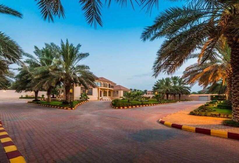 别墅: 1间卧室带游泳池, Boudl Al Nakheel