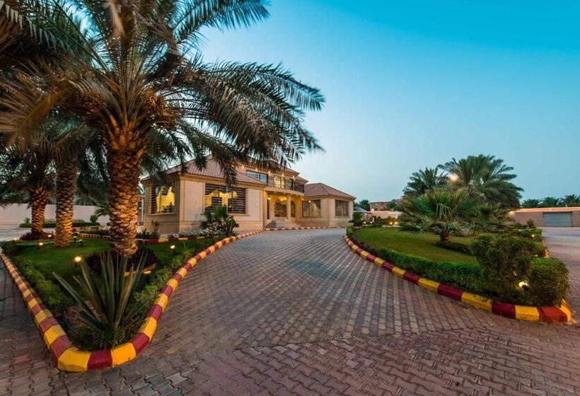 别墅: 1间卧室带游泳池, Boudl Al Nakheel