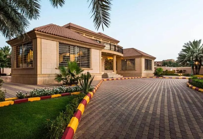 プール付き１ベッドルームヴィラ, Boudl Al Nakheel