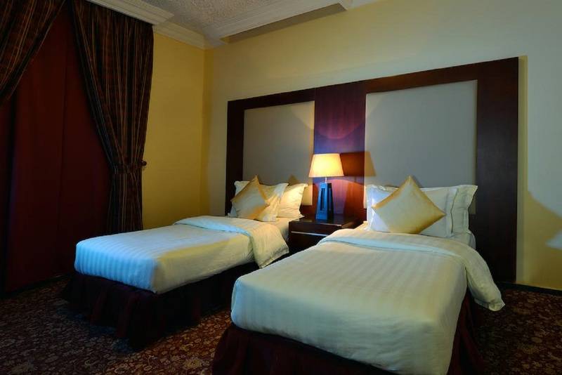 스탠다드 스튜디오, Boudl Palestine