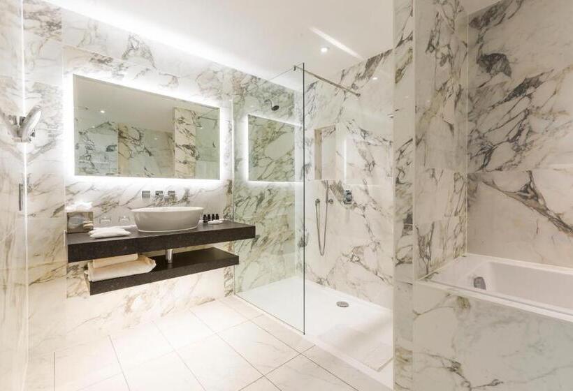 Президентский Люкс, Clayton Hotel Cambridge