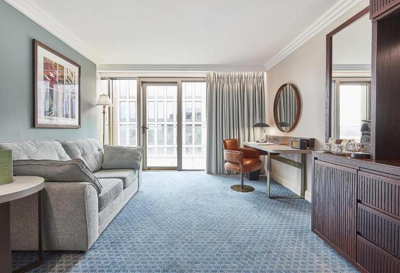 Президентский Люкс, Clayton Hotel Cambridge