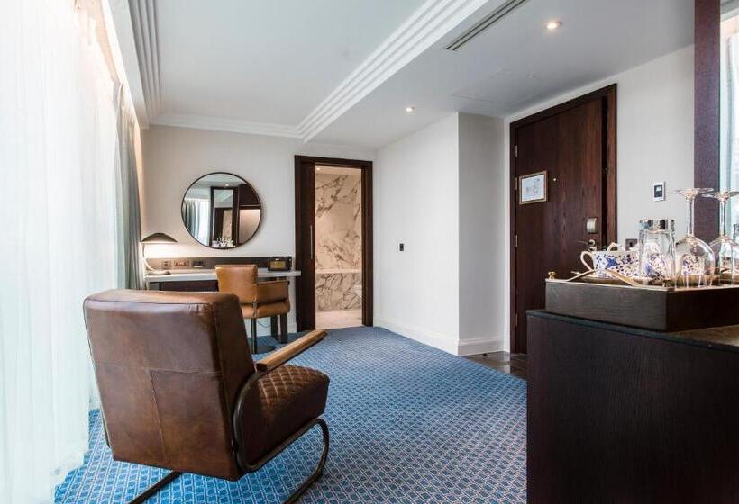 Президентский Люкс, Clayton Hotel Cambridge