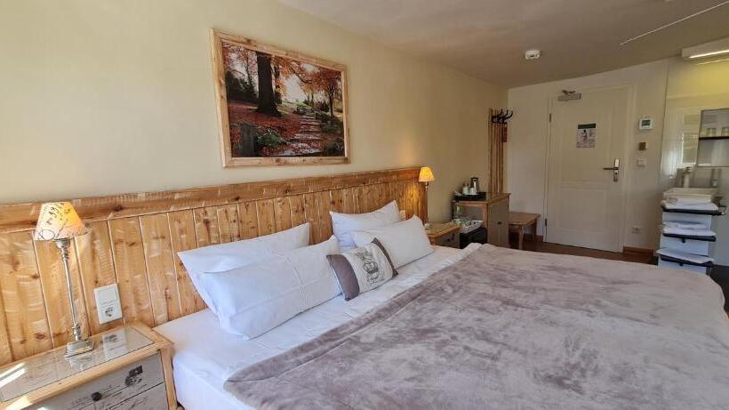 デラックスルーム, Domizil