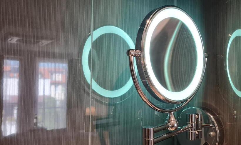 デラックスルーム, Domizil