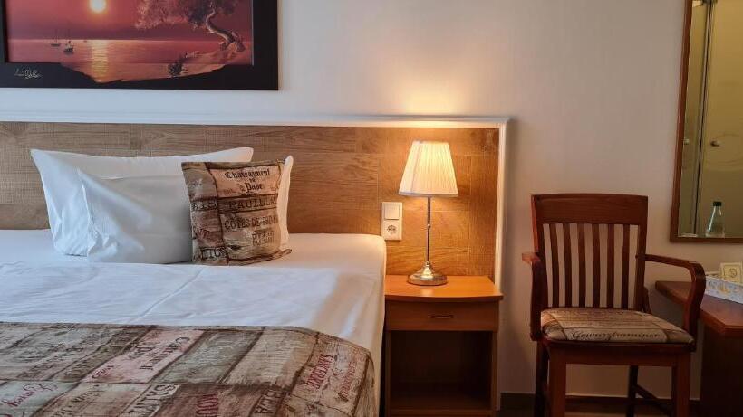 スーペリアールーム, Domizil