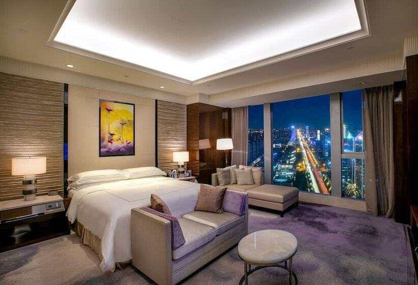 סוויטה, Fairmont Chengdu