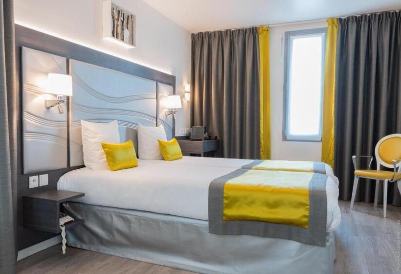 غرفة قياسية لذوى الاحتياجات الخاصة, Versailles Chantiers