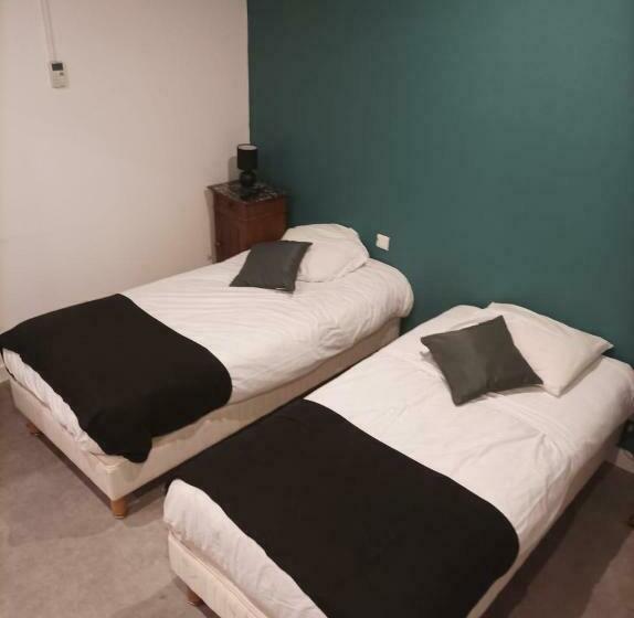 스탠다드 룸, Les 3 Pigeons