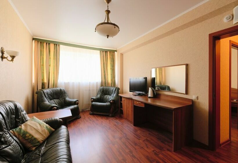 Comfort Room, Moskabelmet