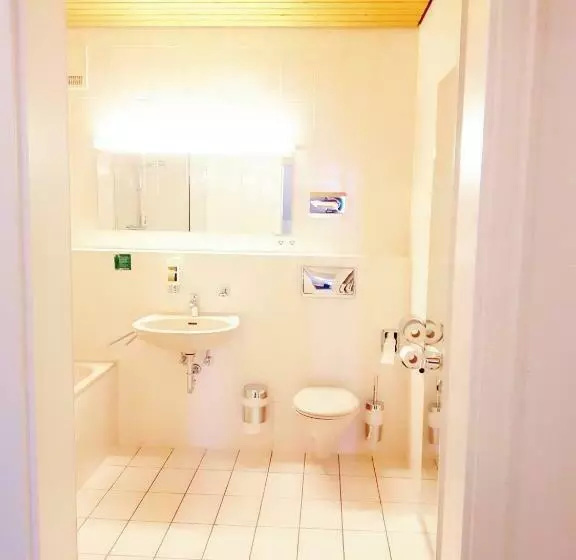Standard Room, Restaurant Erbprinz Walldorf