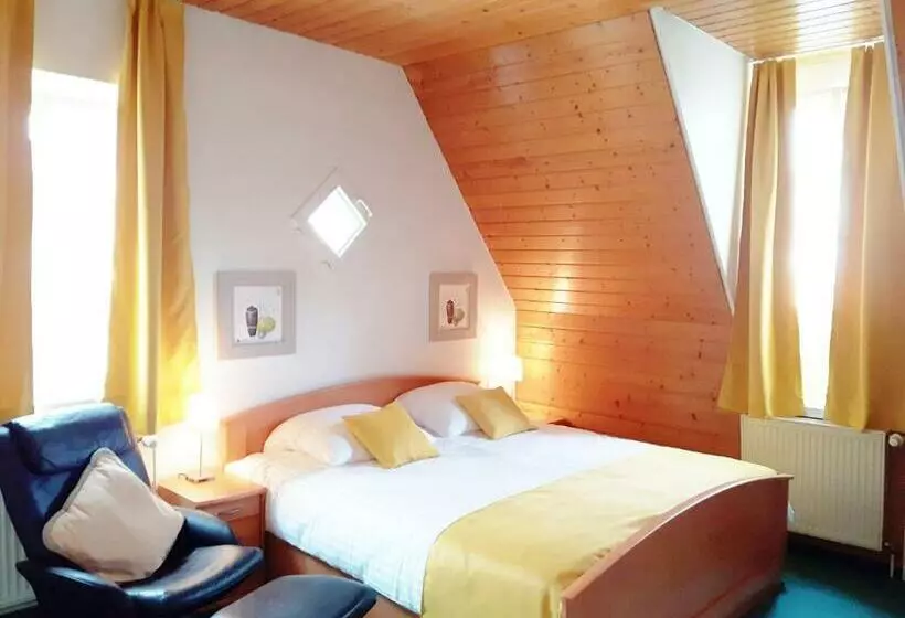 Standard Room, Restaurant Erbprinz Walldorf