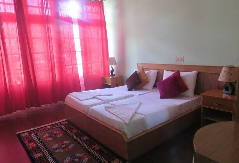 Standard-huone, Tih Hotel Maryul