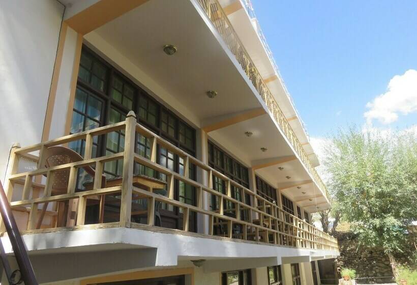 Standard-huone, Tih Hotel Maryul