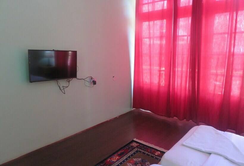 Standard-huone, Tih Hotel Maryul