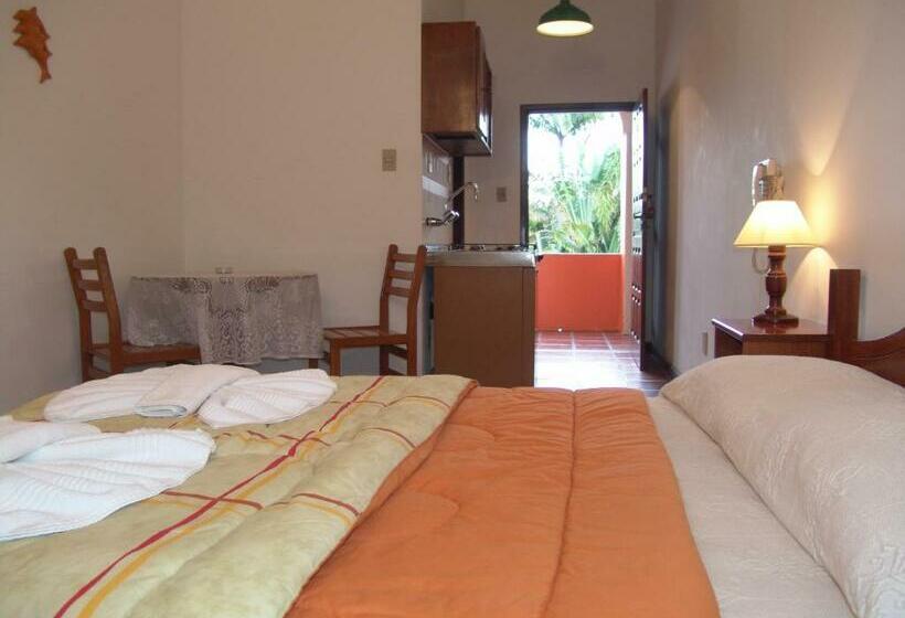 דירת חדר, La Alhambra Apart