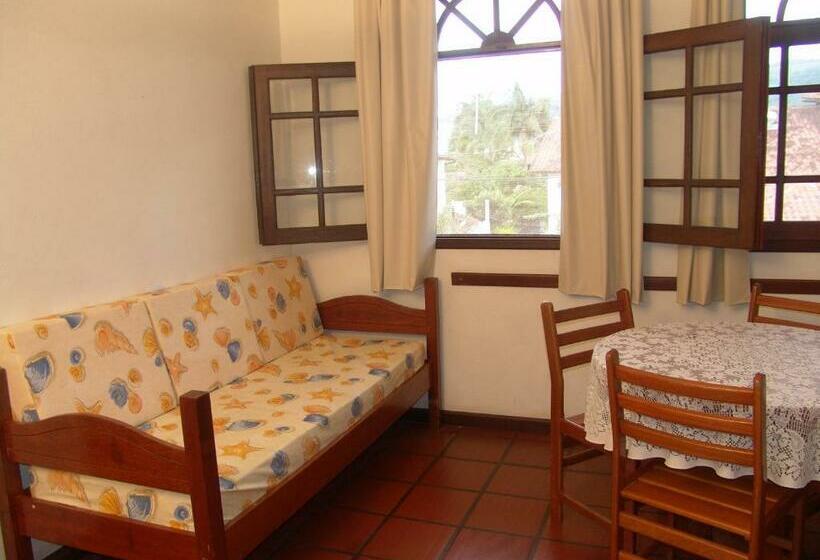 דירת חדר, La Alhambra Apart