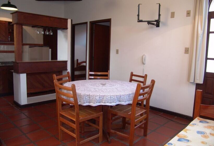 דירת חדר, La Alhambra Apart