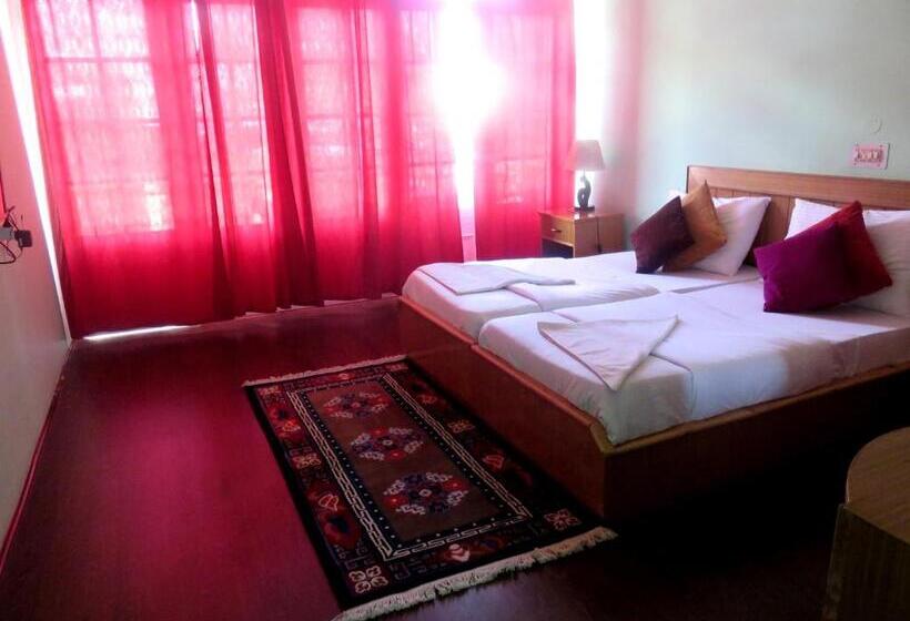 Standard-huone, Tih Hotel Maryul