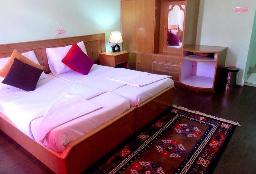 Standard-huone, Tih Hotel Maryul