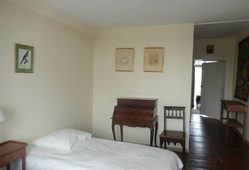 Quarto Estandar, Domaine De Puyrousse