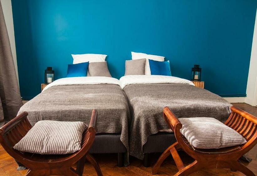 Номер Стандарт, Félix Dort