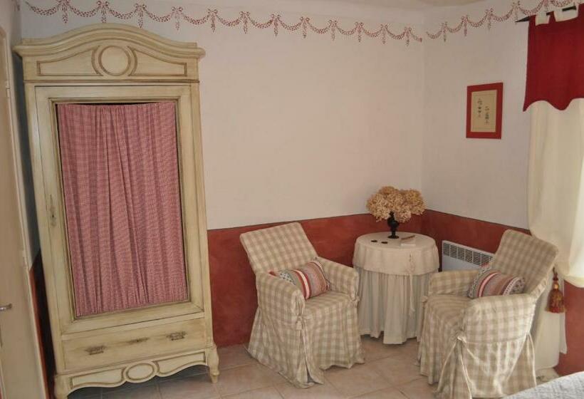 スタンダードルーム, La Ribeyrette