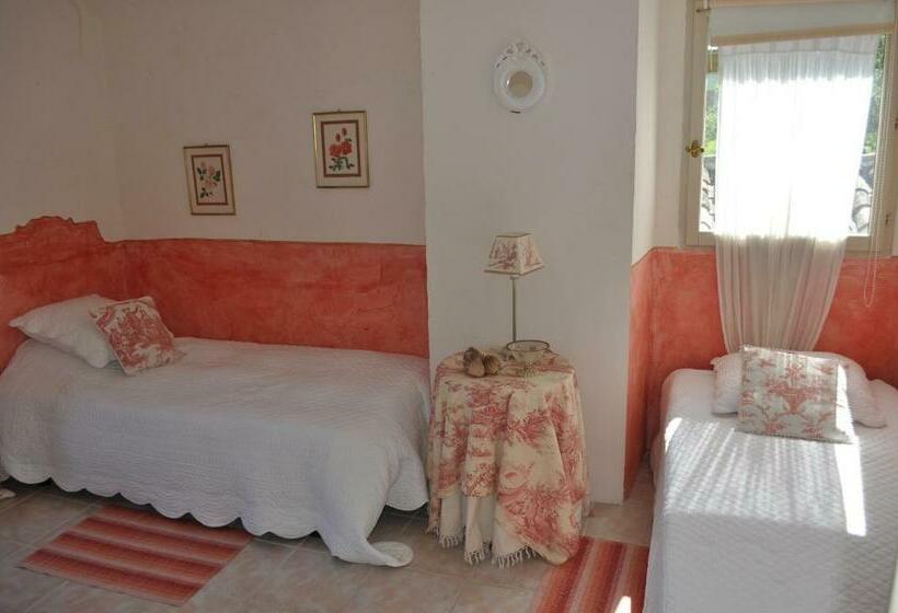 スタンダードルーム, La Ribeyrette