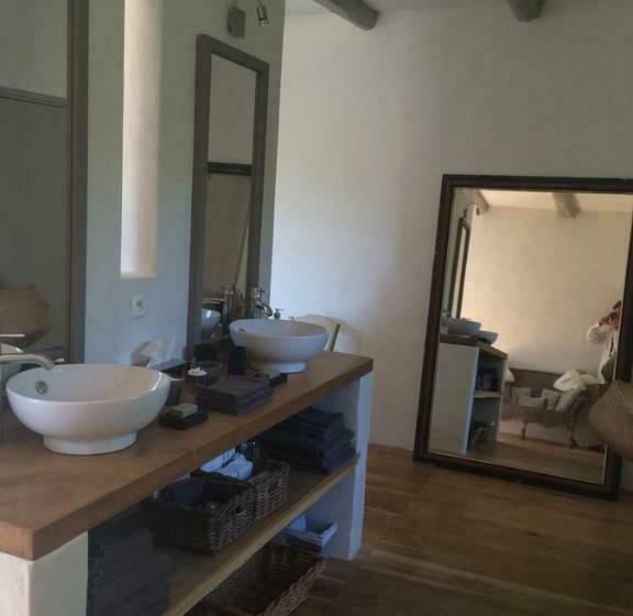 Номер Стандарт, Le Mas De Laval